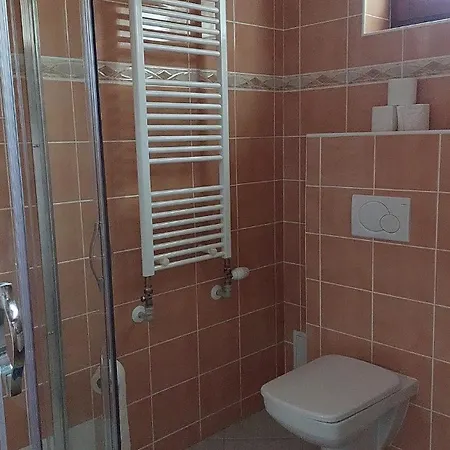 Penzión pre hostí Hollandia Domasa - Nova Kelca, Presovsky Kraj 3*