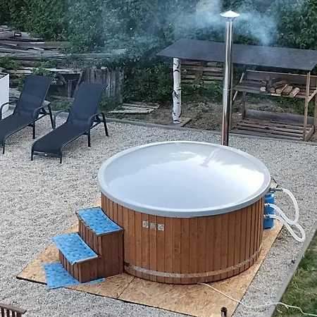 Hollandia Domasa - Nova Kelca, Presovsky Kraj 3*